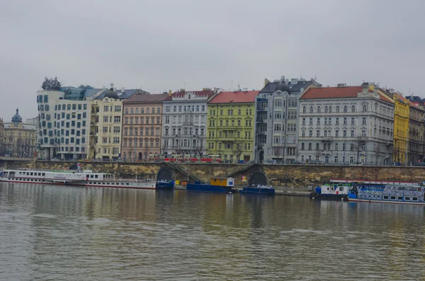 Krajobrazu miejskiego, różnorodność architektury — Zdjęcie stockowe