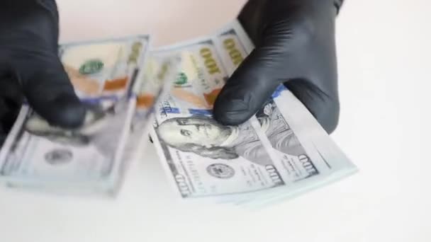 Les Mains Dans Les Gants Noirs Comptent Argent Cent Dollars — Video