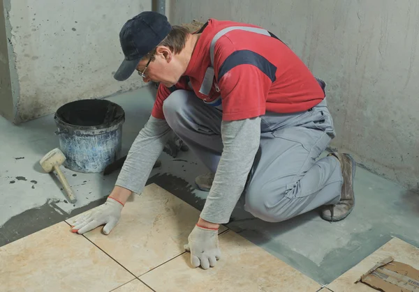 Seramik Karo döşeme.