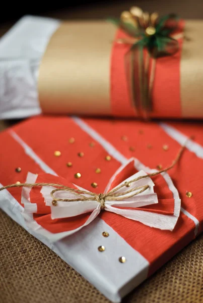 Due regali decorati — Foto Stock