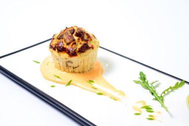 Sufle peynir soslu tavuk