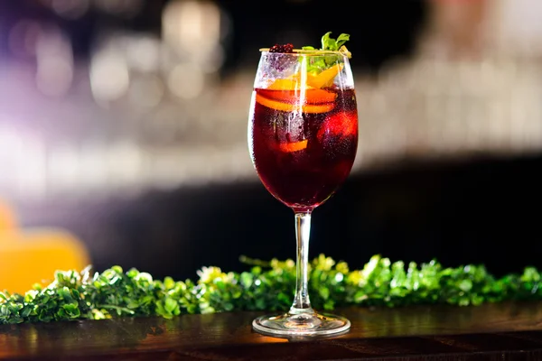 Wine cocktail with mint garnish. — Stock Photo, Image