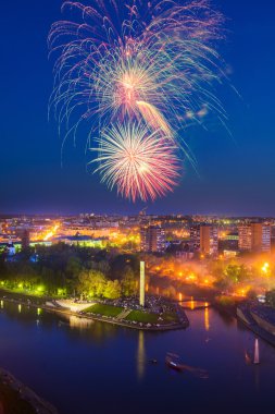çok renkli havai fişek