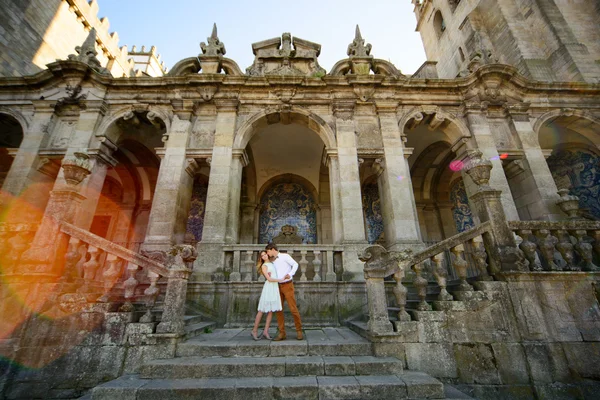 Gentle happy stylish romantic couple on the background of  castle — Stock Photo, Image