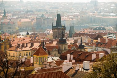 Prague Old Town üzerinden havadan görünümü