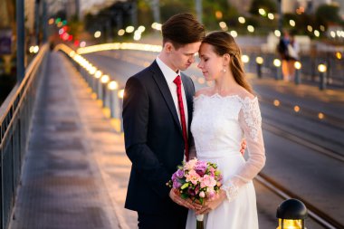 Sadece Porto Köprüsü evli