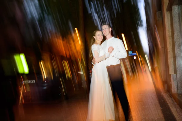 Bröllop på natten — Stockfoto