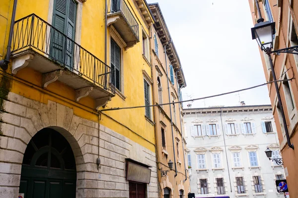 Ulica w Verona, Włochy — Zdjęcie stockowe