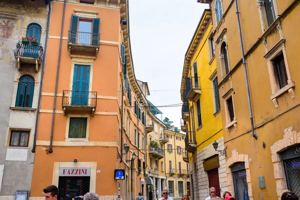 Calle en Verona, Italia —  Fotos de Stock