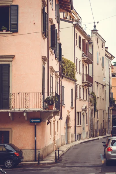 Calle en Verona, Italia — Foto de Stock