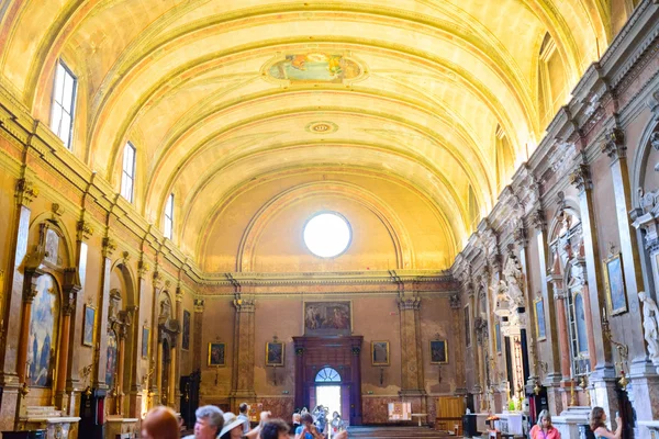 La iglesia en Verona, Italia — Foto de Stock