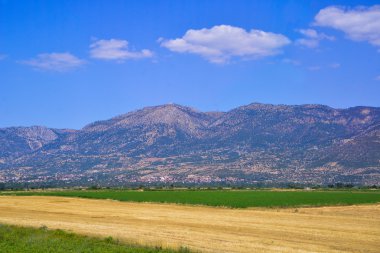 Güzel panoramik dağ manzarası
