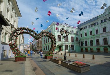 Moskova, Rusya - 14 Ağustos 2016: Kamergersky Pereulok trafiğe kapalı bölgede