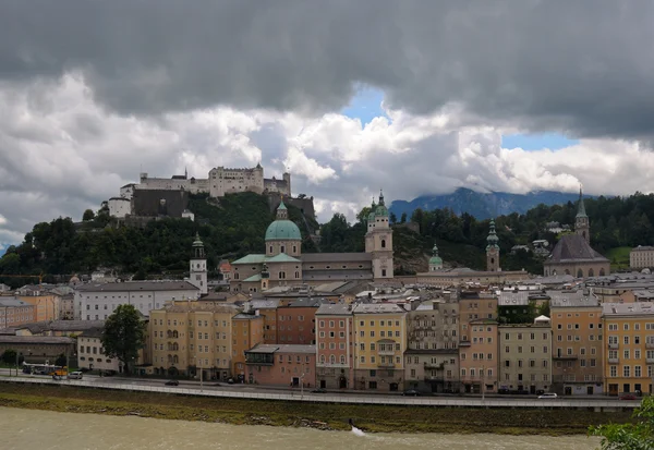 Vista de la ciudad de Salzburgo — Foto de Stock