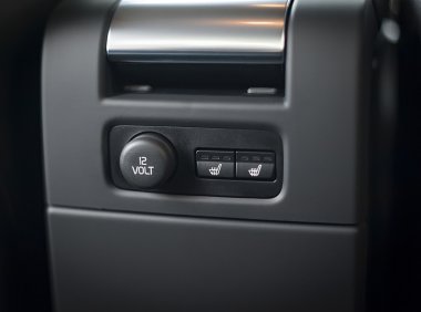 12V güç çıkış soketi 