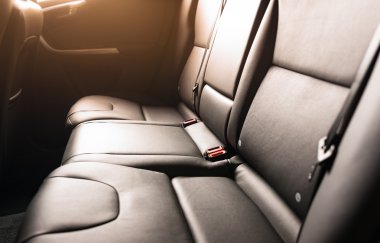 Araba iç siyah deri