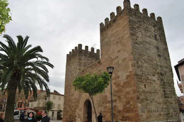 Polentia 'nın Roma Duvarları, Aslında Alcudia, Alcudia, Palma de Mallorca, Balear Adası, İspanya