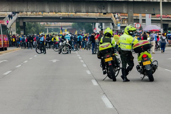 Cyklister Protesterar Bogotas Gator Mot Regeringen Ivan Duque Bogota Colombia Stockfoto