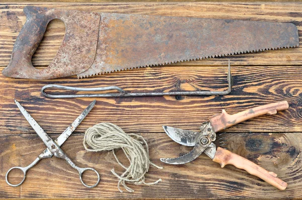 eski paslı araçları.