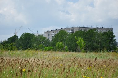 Şehir yapım aşamasında.