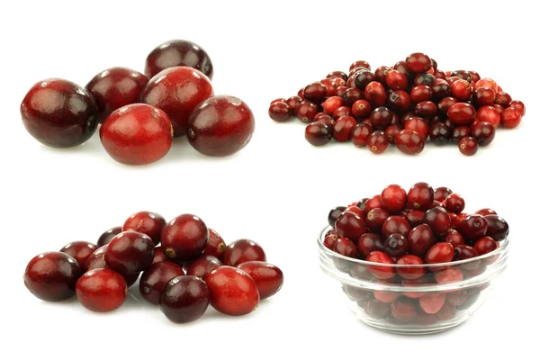 Frische Preiselbeeren Und Einige Einer Glasschüssel Auf Weißem Hintergrund — Stockfoto