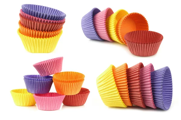 Kleurrijke Lege Muffin Cups Een Witte Achtergrond — Stockfoto
