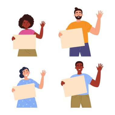 Metinler için yeri olan boş posterler tutan insanlar