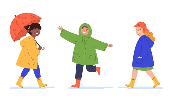 Dzieci w płaszczach przeciwdeszczowych chodzą w deszczu Ilustracja Stockowa