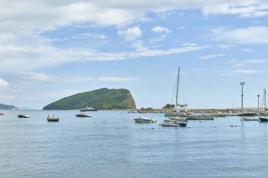 Karadağ. Dağlarda bir yolculuk.