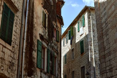 Karadağ. Dağlarda bir yolculuk.