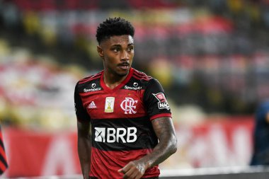 Rio, Brezilya - 14 Kasım 2020: Bruno Henrique, Brezilya Maracana Stadyumu 'nda Brezilya Şampiyonası' nda Flamengo ve Atletico-GO arasında oynanan karşılaşmada