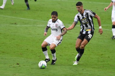 Rio, Brezilya - 27 Aralık 2020: Brezilya 'nın Nilton Santos Stadyumu' nda düzenlenen Botafogo ve Corinthians maçında Fagner oyuncusu