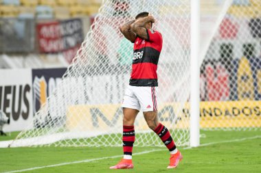 Rio, Brezilya - 24 Nisan 2021: Gabriel Barbosa (Gabigol) Maracana Stadyumu 'nda Carioca Şampiyonası' nda Flamengo-Volta Redonda maçı