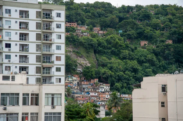 Sociaal Contrast Een Stedelijk Gebied Van Stad Rio Janeiro Met — Stockfoto