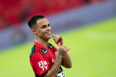 Rio, Brezilya - 8 Mayıs 2021: Maracana Stadyumu 'nda Carioca Şampiyonası' nda Flamengo ile Volta Redonda arasındaki maçta Michael oyuncu