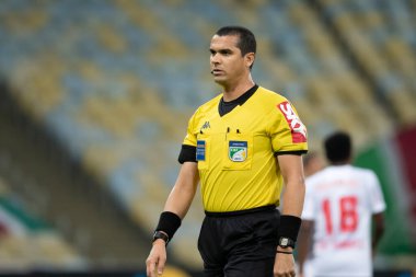 Rio, Brezilya - Haziran 03, 2021: Fluminense ile Bragantino arasındaki maçta Artur oyuncusu Maracana Stadyumu 'nda oynanan Brezilya Kupası' nın üçüncü turu.