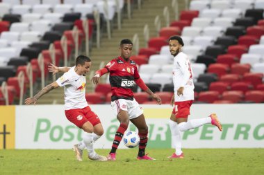 Rio, Brezilya - 19 Haziran 2021: Maracana Stadyumu 'nda oynanan 5. Brezilya Şampiyonası (serie A) maçında Flamengo ve Bragantino arasında oynanan maçta Matheuzinho oyuncusu