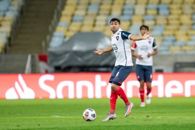 Rio, Brezilya - 3 Ağustos 2021: Federico Carrizo Fluminense ile Cerro Porteno arasındaki maçta Maracana Stadyumu 'nda oynanan Libertadores Kupası' nda 8.