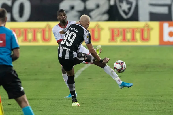 Rio, Brezilya - Eylül 18, 2021: Rafael Navarro, Botafogo 3 'e karşı 1 Nautico maçında Brezilya Şampiyonası' nın 24. raundunda (B serisi) Nilton Santos Stadyumu 'nda yer aldı.