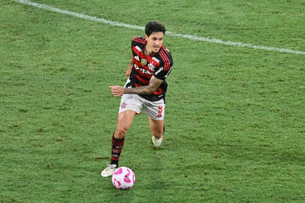 Rio, Brezilya - 19 Ekim 2025: Maracana Stadyumu 'ndaki Brezilya Şampiyonası' nda oynanan Flamengo 3 x 2 Palmeiras maçında Pedro oyuncusu