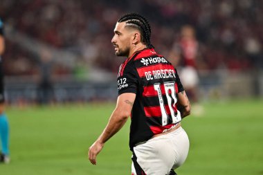 Rio, Brezilya - 3 Aralık 2025: De Arrascaeta oyuncusu Flamengo x Ceara arasında oynanan maçta Maracana Stadyumu 'nda oynanan 37.