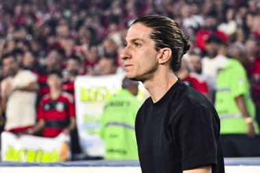 Rio, Brezilya - 3 Aralık 2025: Filipe Luis koçu Flamengo x Ceara arasında oynanan maçta Maracana Stadyumu 'nda oynanan 37.