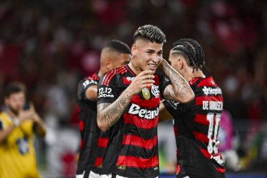 Rio, Brezilya - 03 Aralık 2025: Maracana Stadyumu 'nda oynanan maçta Flamengo x Ceara ile Brezilya Şampiyonası arasında oynanan maçta Varela oyuncusu