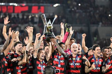 Rio, Brezilya - 3 Aralık 2025: Flamengo şampiyonluk kupasını aldı. Maracana Stadyumu 'nda oynanan maçta Flamengo x Ceara ile Brezilya Şampiyonası' nın 37. turu arasında