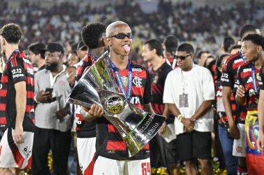 Rio, Brezilya - 3 Aralık 2025: Flamengo şampiyonluk kupasını aldı. Maracana Stadyumu 'nda oynanan maçta Flamengo x Ceara ile Brezilya Şampiyonası' nın 37. turu arasında. Wallace Yan
