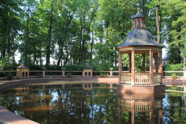 St. Petersburg, Rusya 'daki Yaz Bahçesi' nde hayvanat bahçesi.