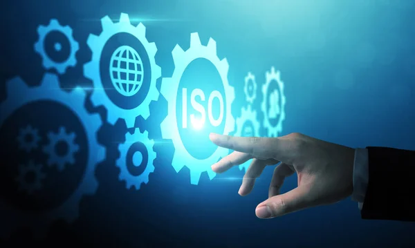 ISO standartları kalite kontrol garantisi iş teknolojisi kavramı