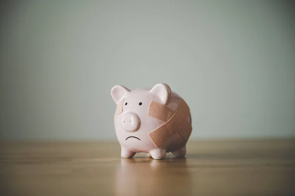 Varkensbank Houten Tafel Financiële Investeringen Spaargeld — Stockfoto