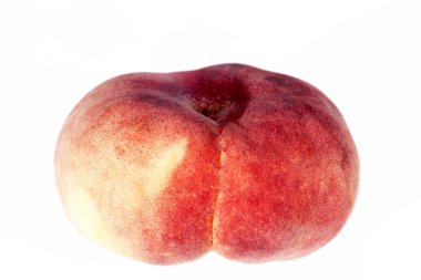 Meyve Satürn üzerinde beyaz backgro izole şeftali (Paraguayos)