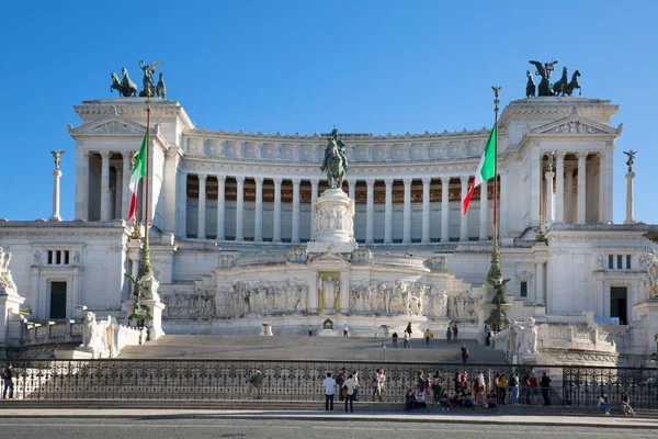意大利罗马 2020年10月8日 威尼斯广场上的维克多 伊曼纽尔二世纪念碑 Victor Emmanuel Monumento Nazionale Vittorio Emanuele — 图库照片